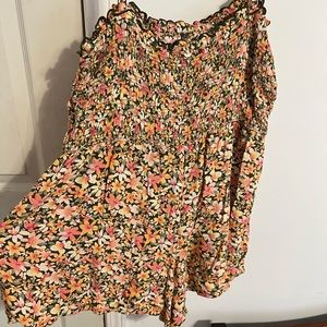 Romper. Size XXL. fits like XL $10